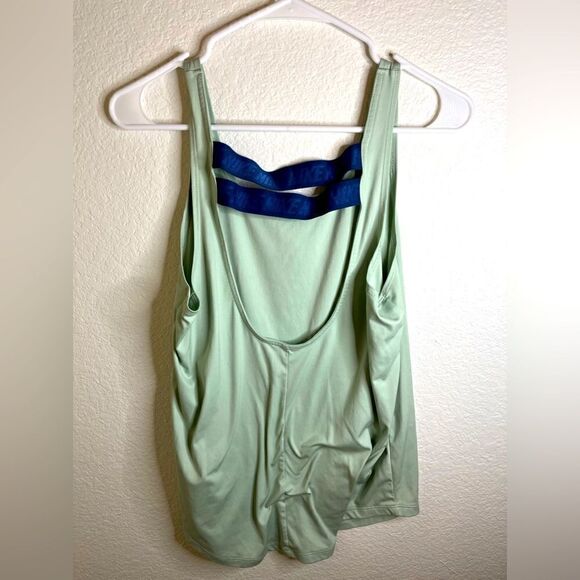 Nike Dri-Fit Tank Top 🦃🦃🦃 - Picture 3 of 5